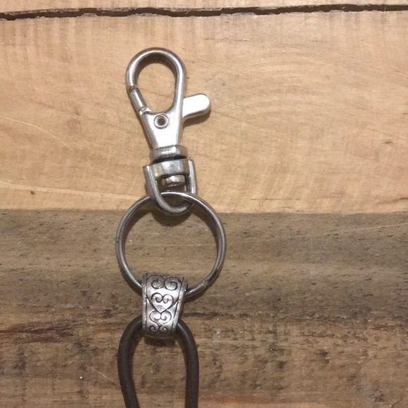 Key Chain Silver Colored With 3 Hearts Very Cute! - Picture 3 of 4